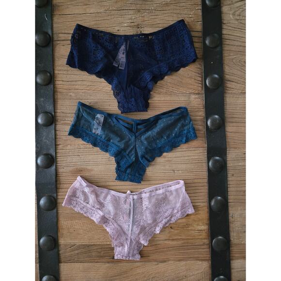 Victoria's Secret Very Sexy Cheeky Hipster Panty Bundle sz xSmall New - Picture 2 of 4